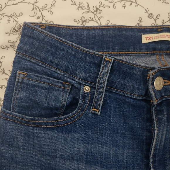 Levi's 721 Jeans - Picture 3 of 4